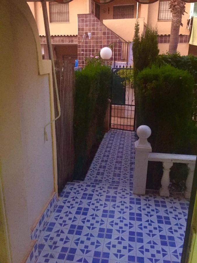 Punta Prima Bungalow Jardin Privado Torrevieja Kültér fotó